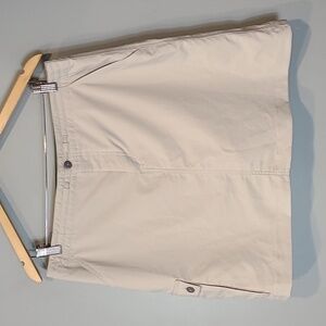 Patagonia Skort Skirt Short Mini Hiking Outdoor Cargo Pockets Cream Size 10